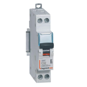 Disjoncteur Legrand DNX³ 4500 32A | 1P+N Courbe C 6kA